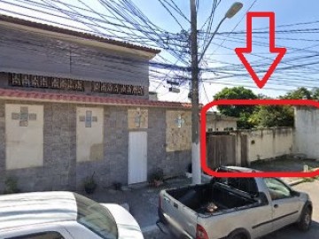 Terreno 400m2, 10x40 com casa velha em ótima rua privativa