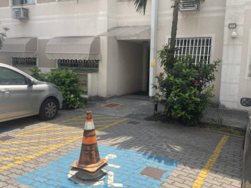 Apartamento 2 quartos, 1 vaga de gararem com ótimo acesso