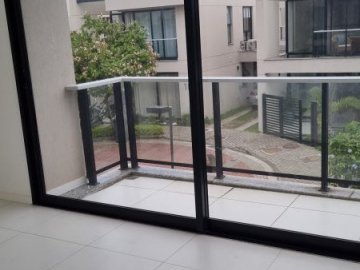Casa com piscina, 266m2 e 3 Quartos no Sofisticato
