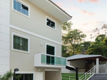 Casa 3 quartos em condomínio fechado na Taquara