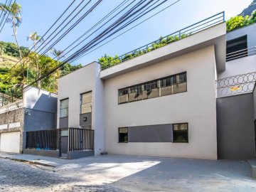 Casa Triplex, alto padrão, 6 suítes, 677m2